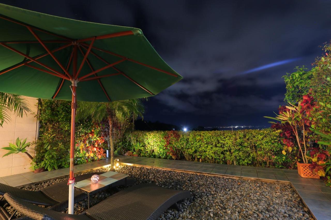 Villa Motobu Hills Exterior photo